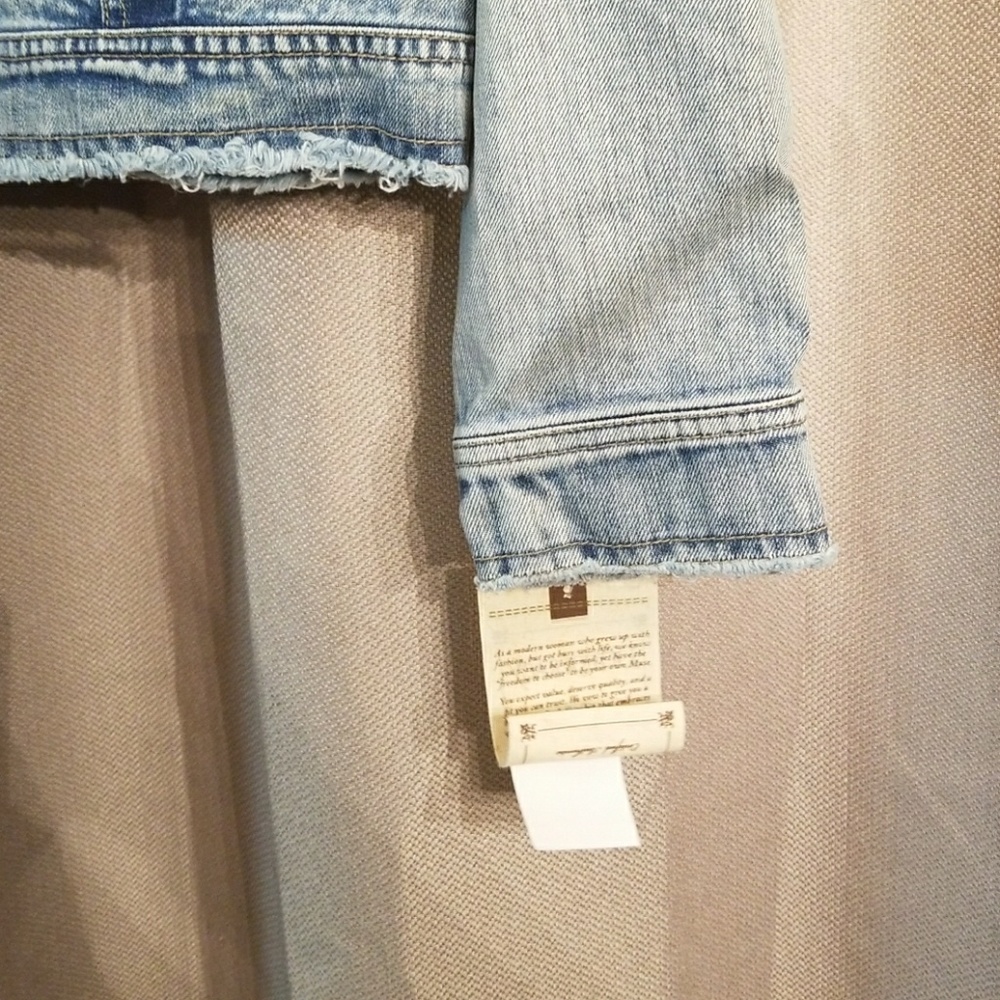 Denim jacket - Picture 3 of 8